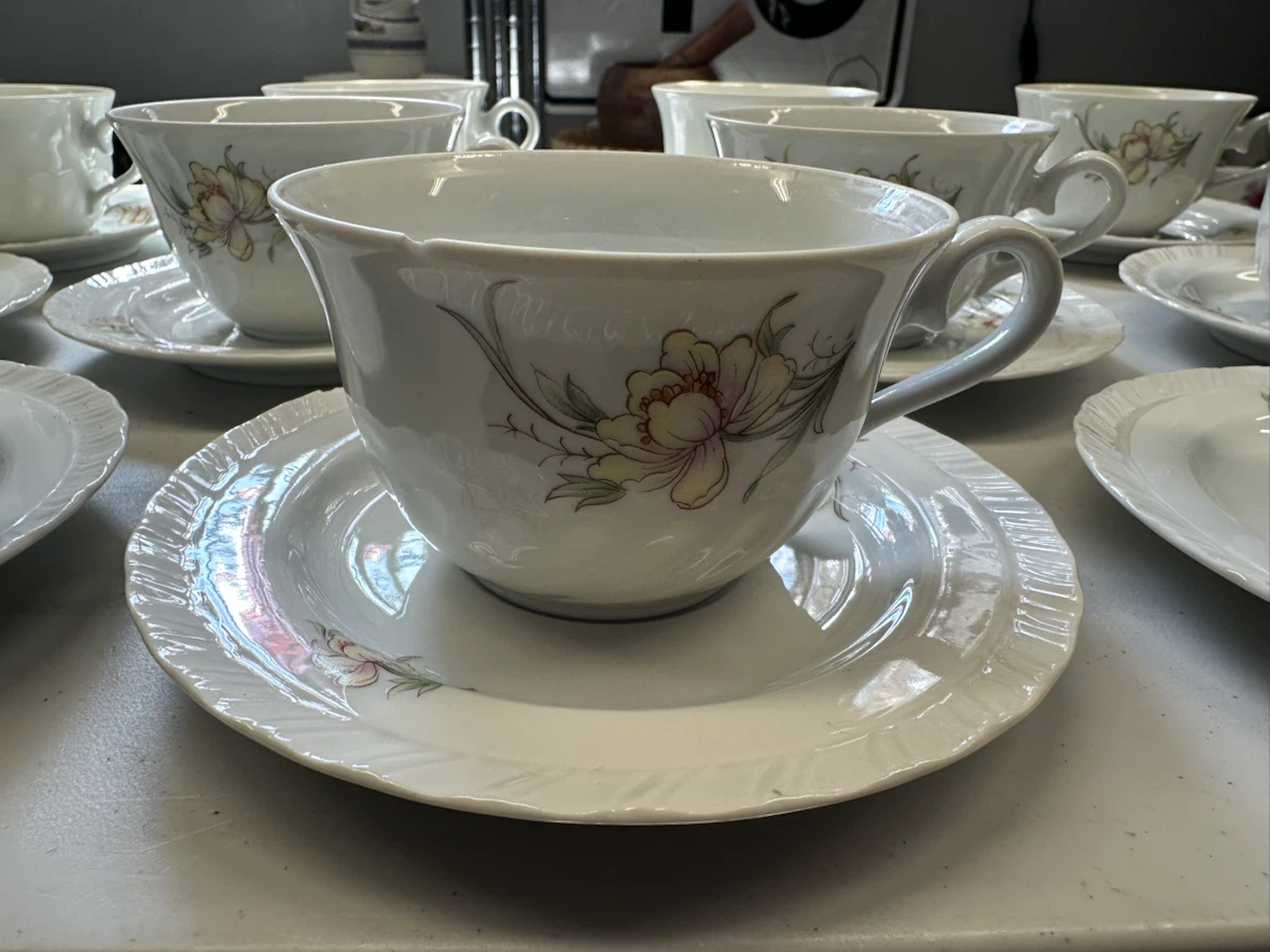 Jaeger Cups and Saucers - photo 3