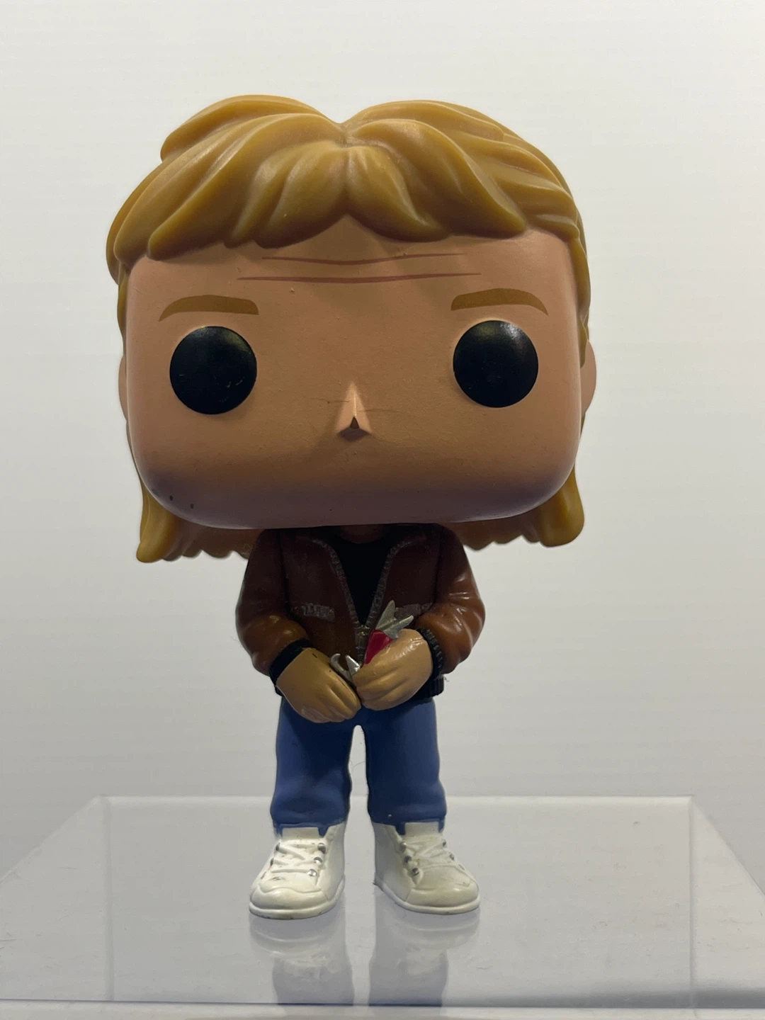 MacGyver #707 Funko Pop (Out of Box /)