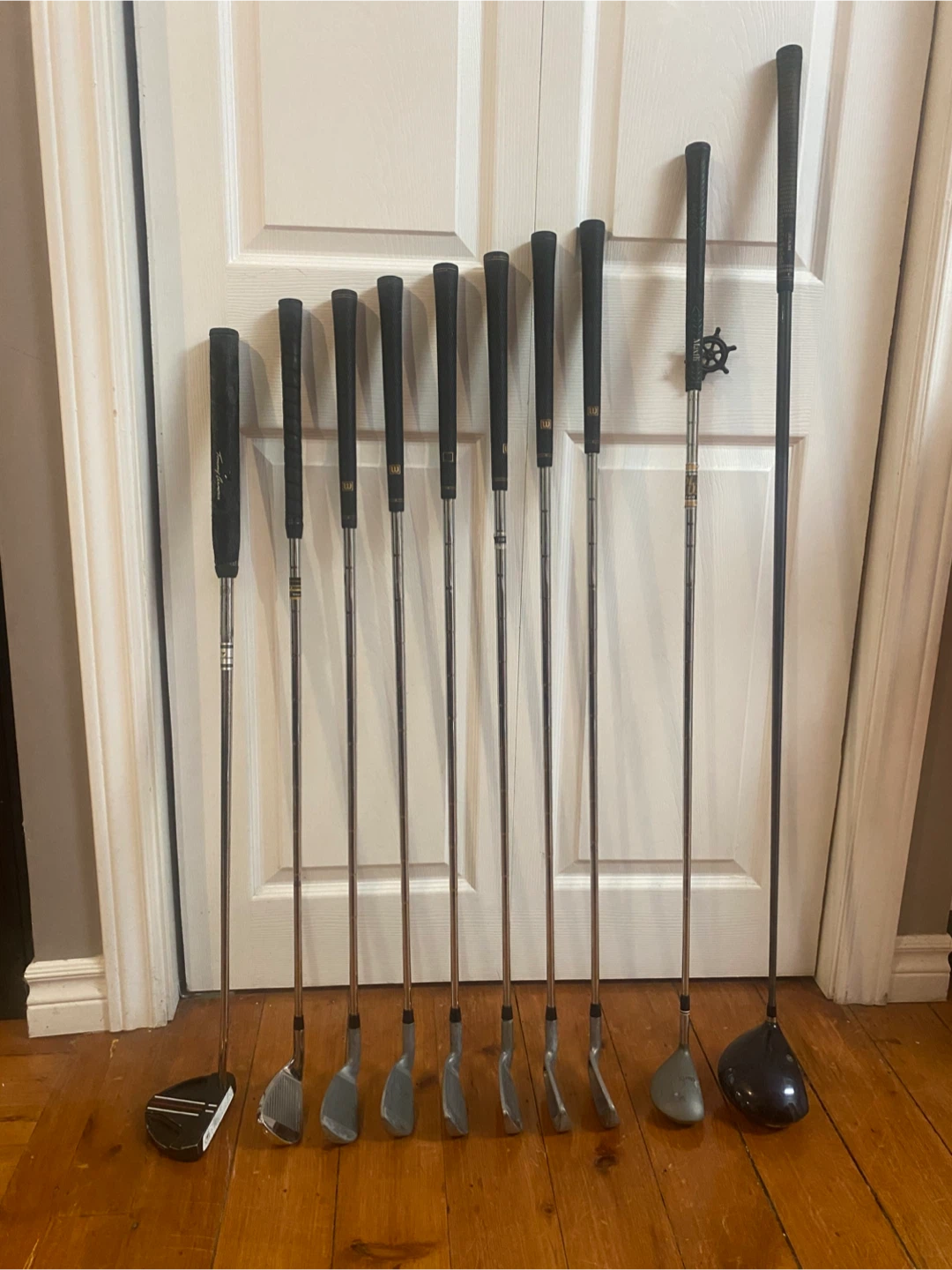 Set of Golf Clubs RH (10 clubs) - photo 2