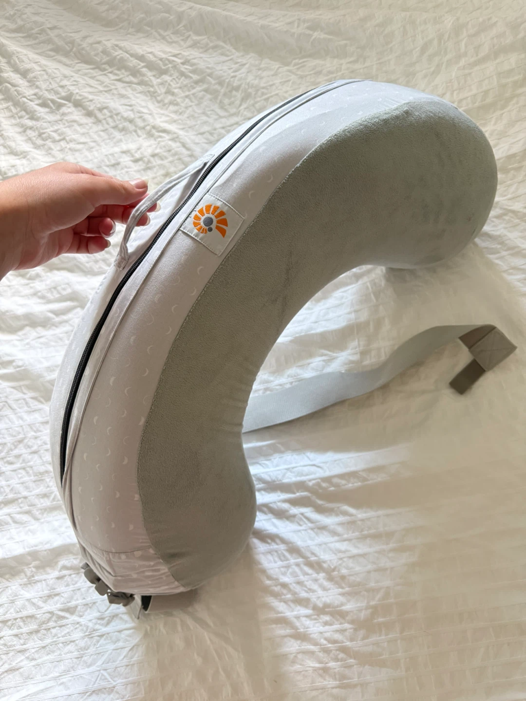 Nursing pillow