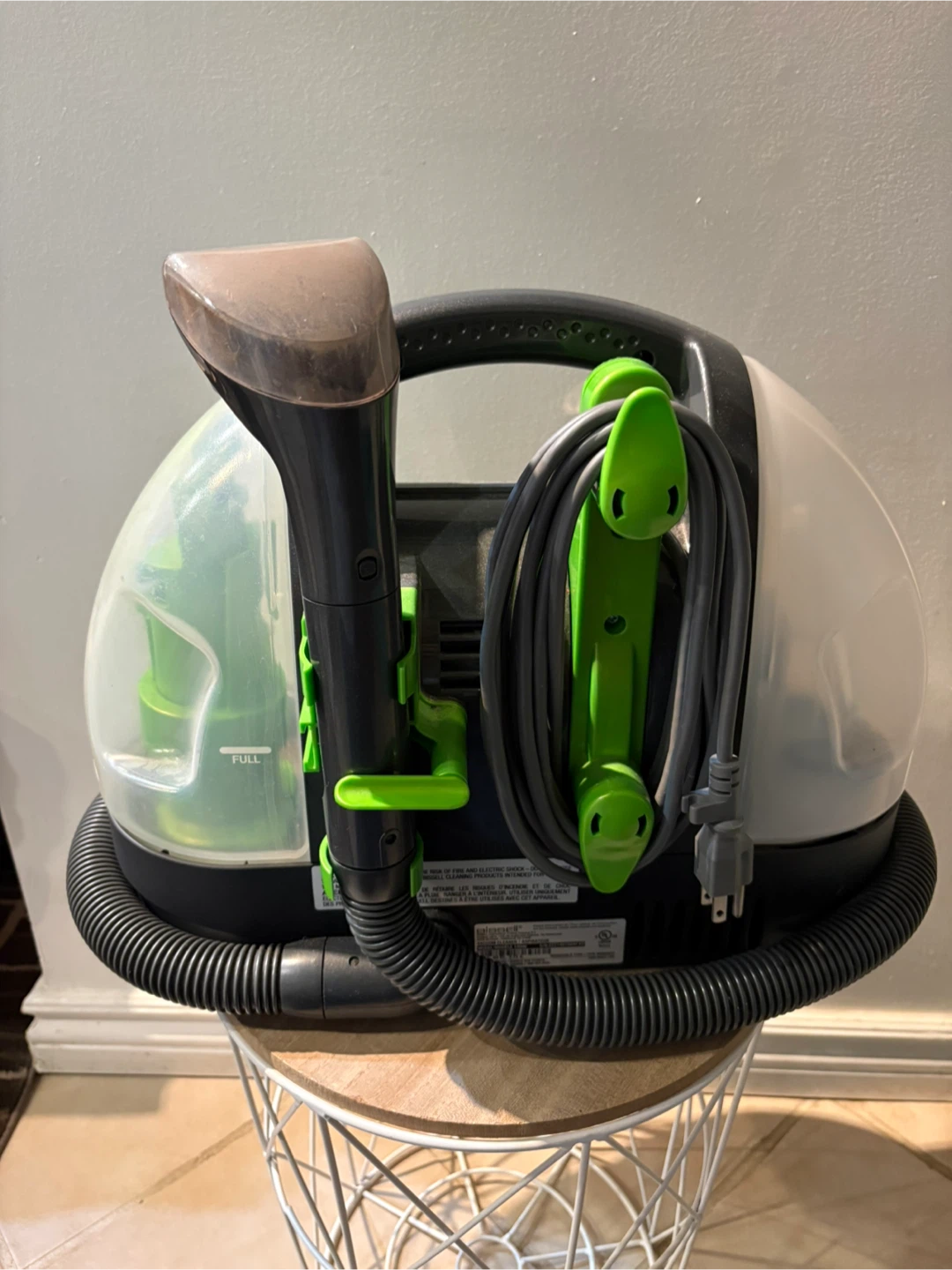 Bissell Little Green Portable Cleaner Model 14006 - photo 2