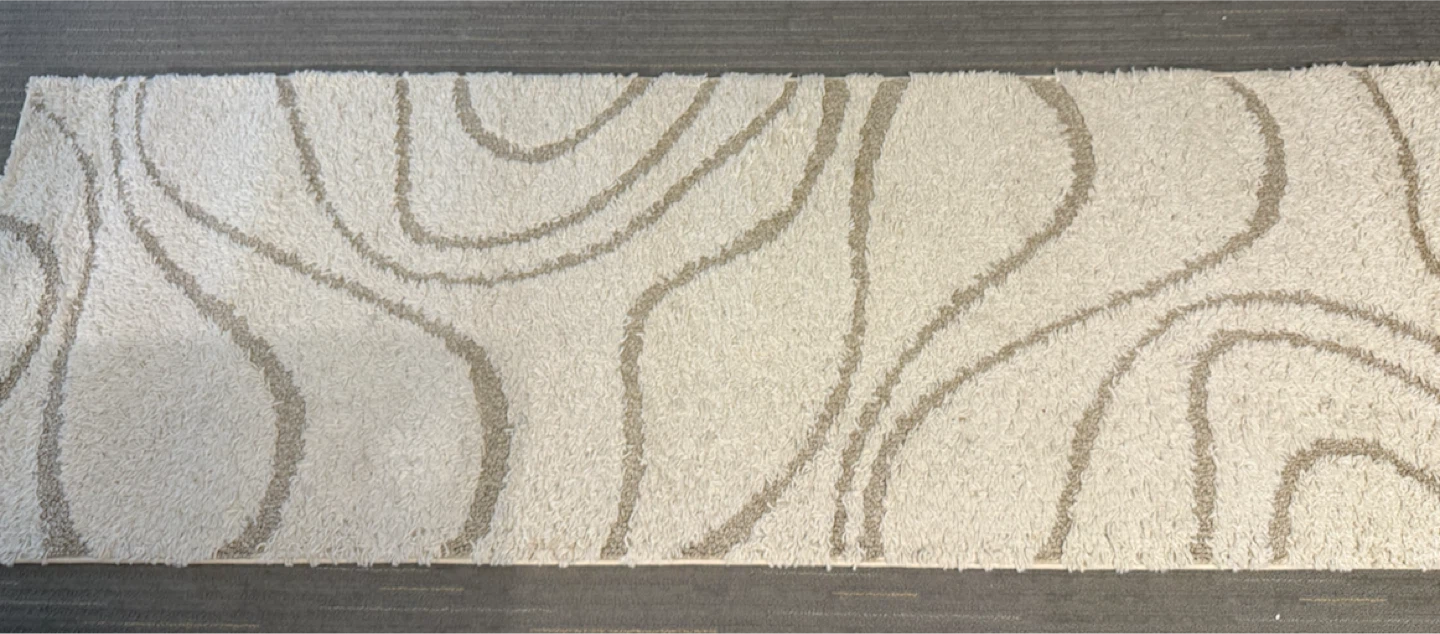 Runner Rug (7.9’ × 2.6’) — 240 × 80 cm - photo 2