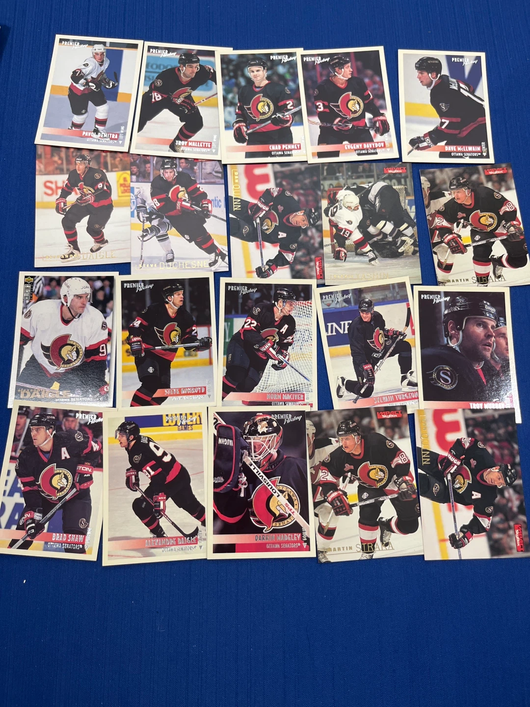 Ottawa Senators Hockey Cards Bulk Lot - Modern & Vintage - photo 2