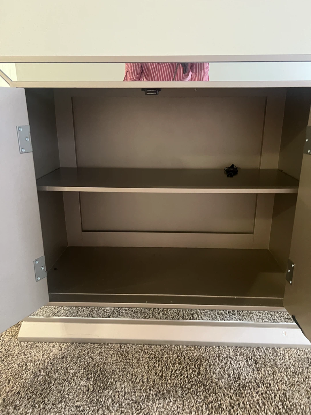 Mirrored Nightstands (2) - photo 5