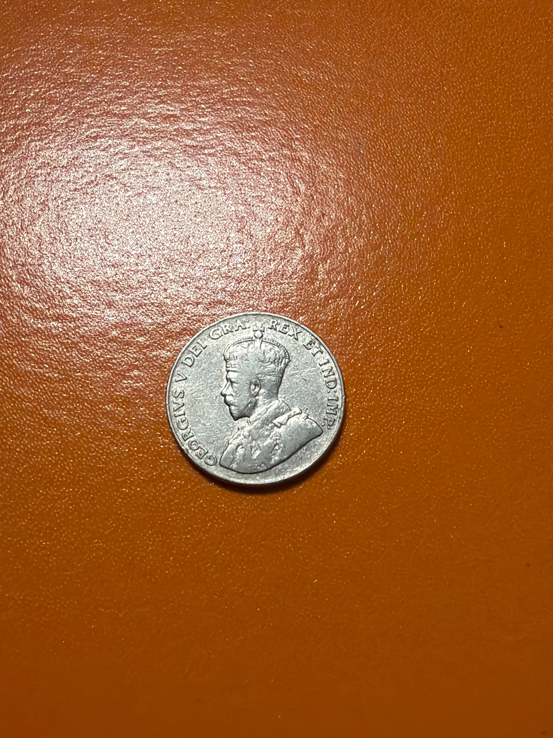 1928 Canadian Five Cents Coin - photo 2