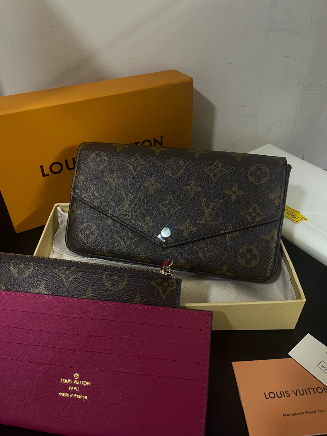 Louis Vuitton Monogram Envelope Wallet
