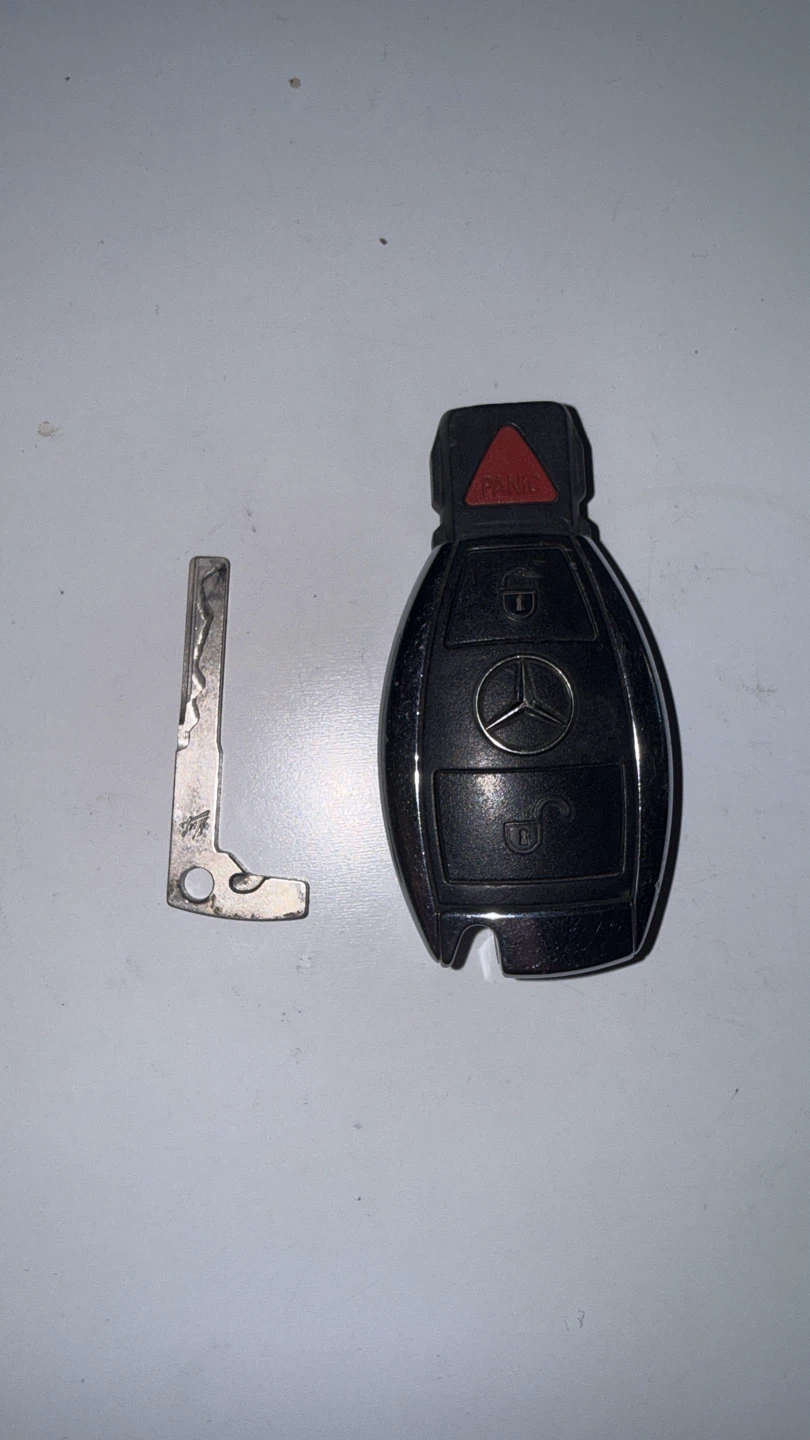 Oem mercedes-Benz Key Fob Remote - photo 3