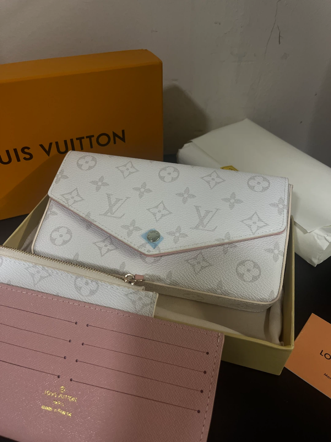 Louis Vuitton Envelope Wallet - photo 5