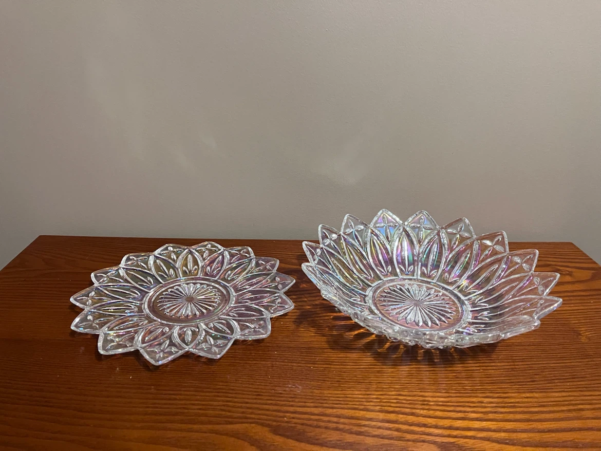 VINTAGE FEDERAL GLASSWARE IRIDESCENT PLATE, BOWL