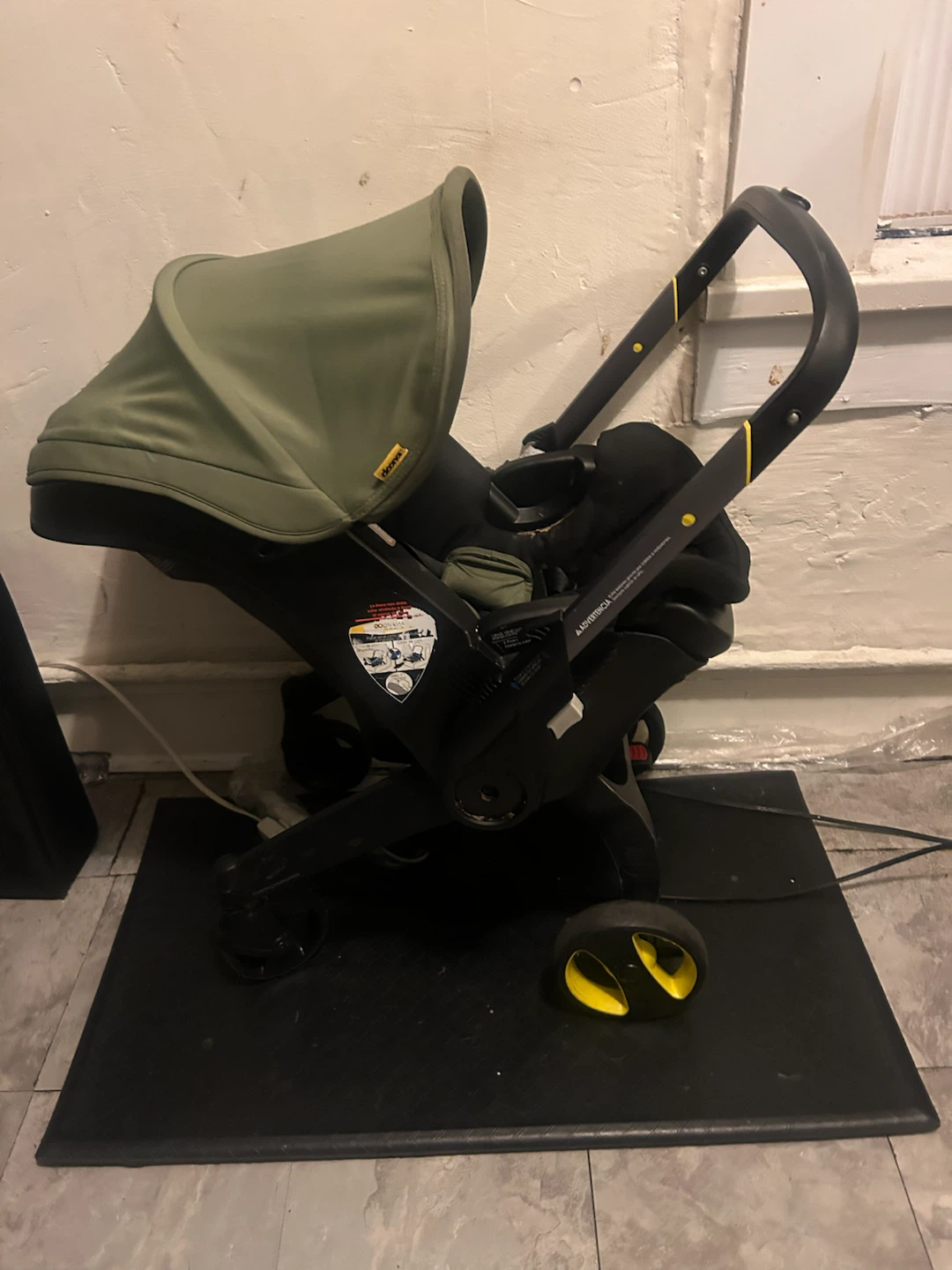 Doona Infant Car Seat and Stroller