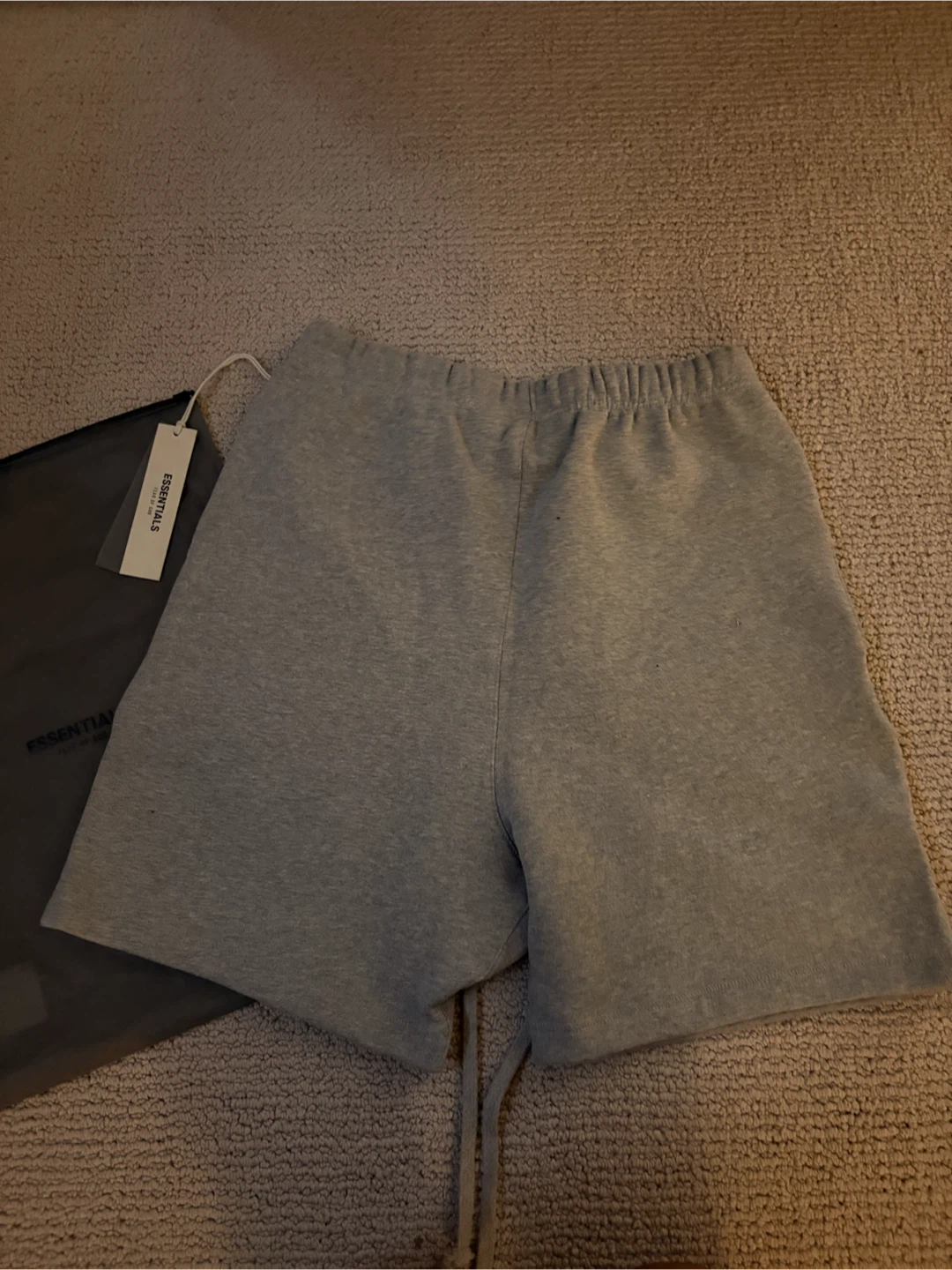 Essentials Fear of God Grey Shorts - photo 5