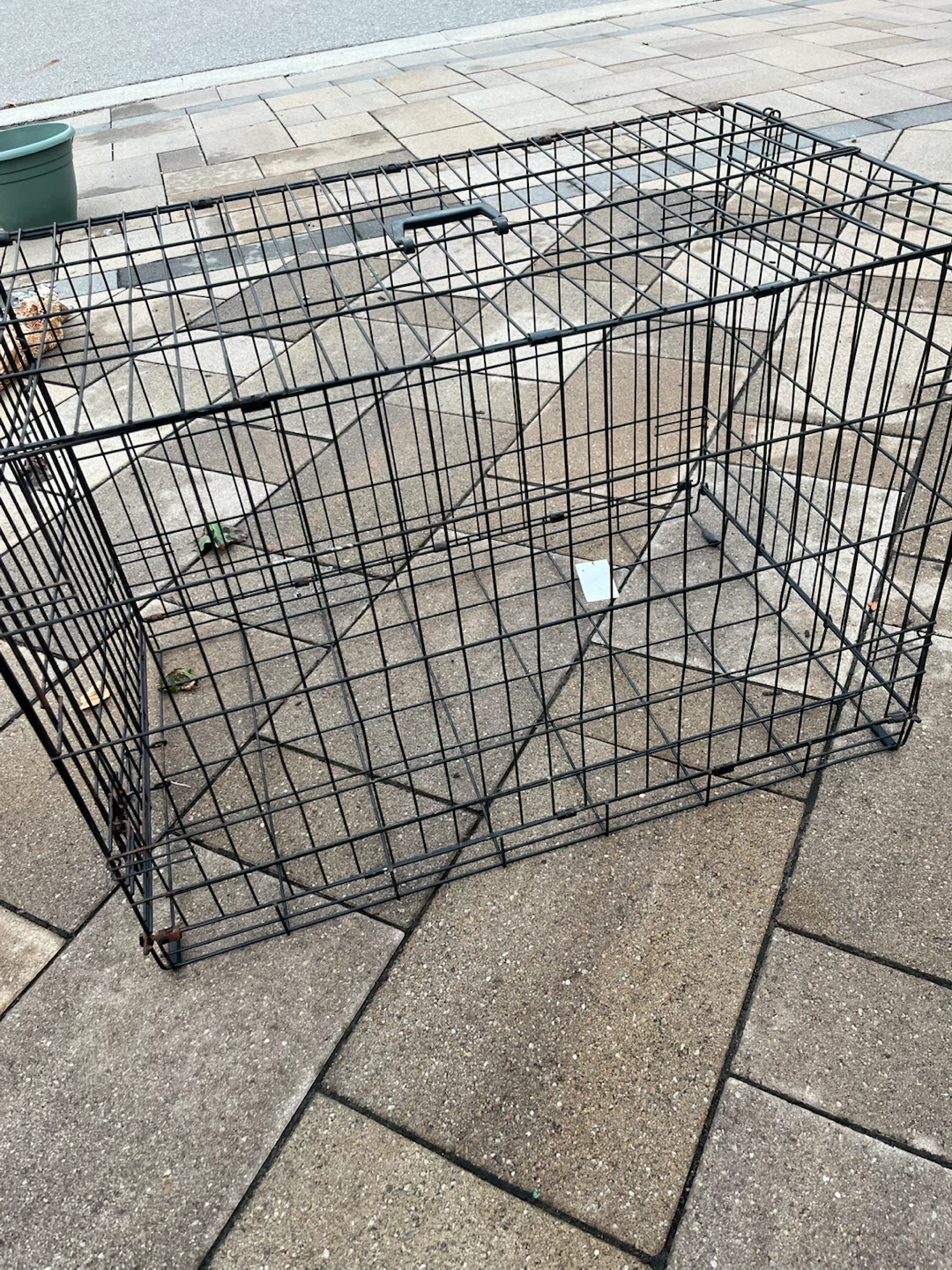 Pink Metal Pet Crate - photo 2