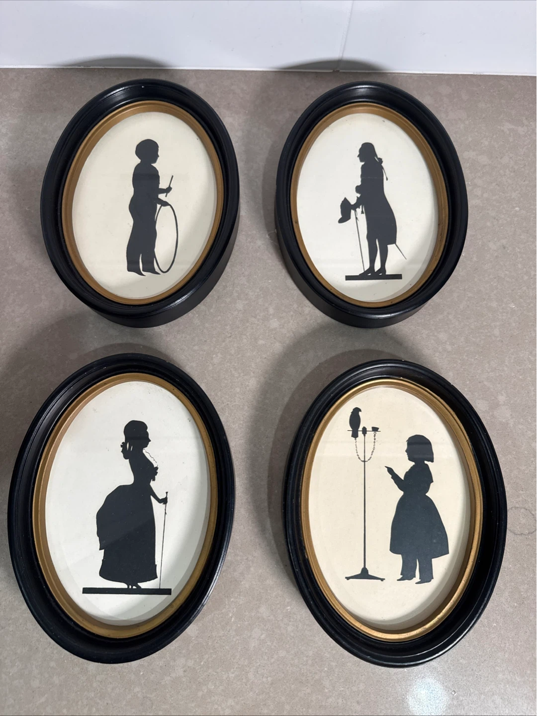 Set of 4 Vintage Style Silhouette Wall Frames