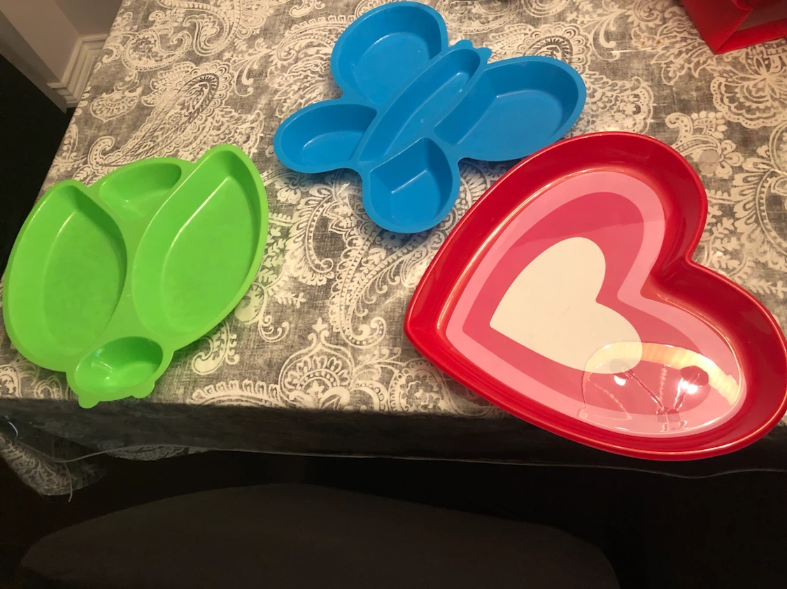 Set of 3 Plastic Serving Trays