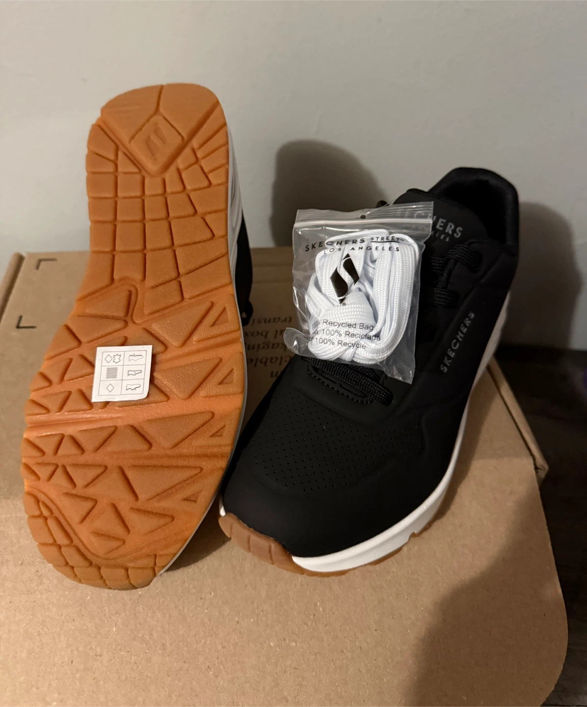 Skechers Uno Stand on Air Sneakers - photo 3