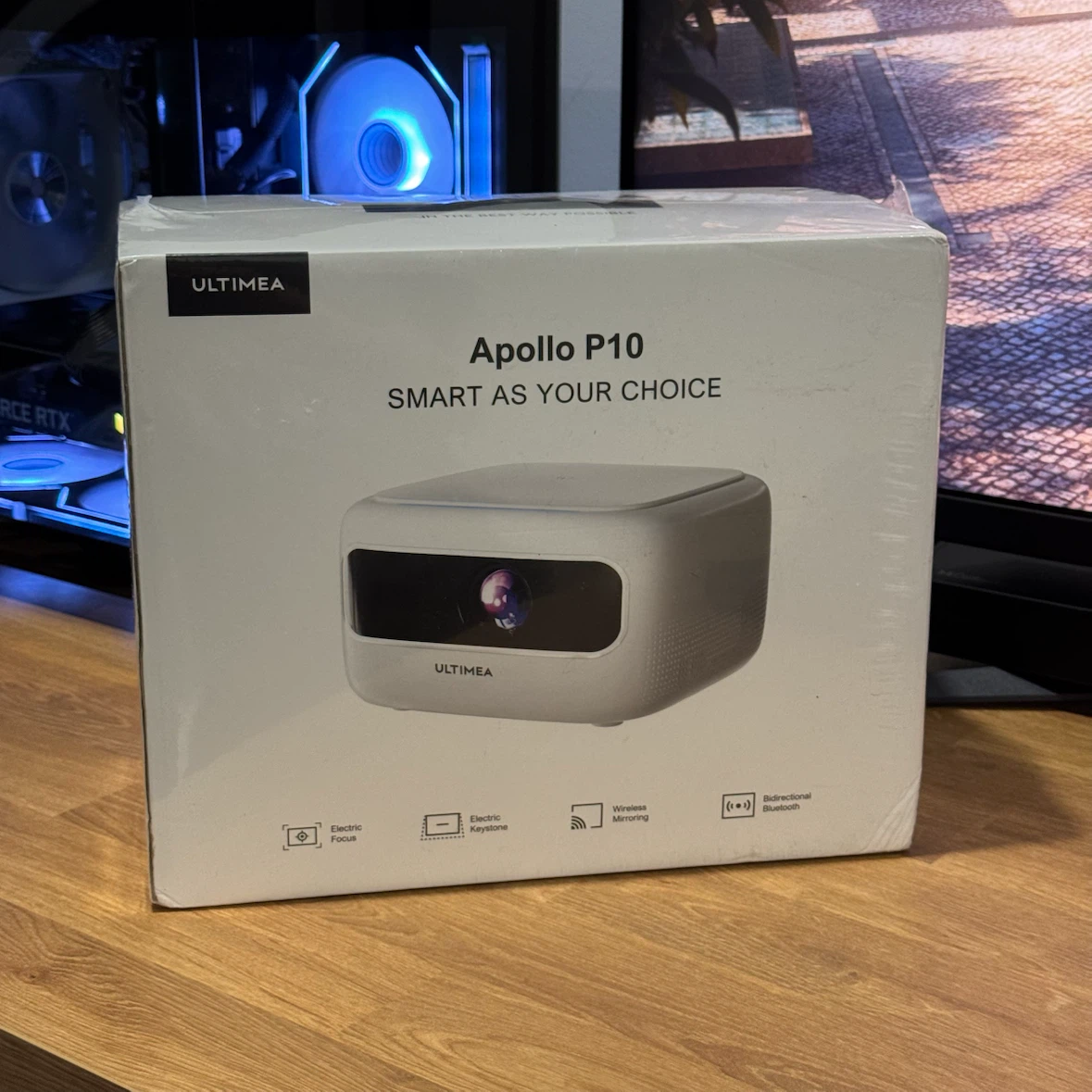 Apollo P10 Projector — Brand New & Sealed