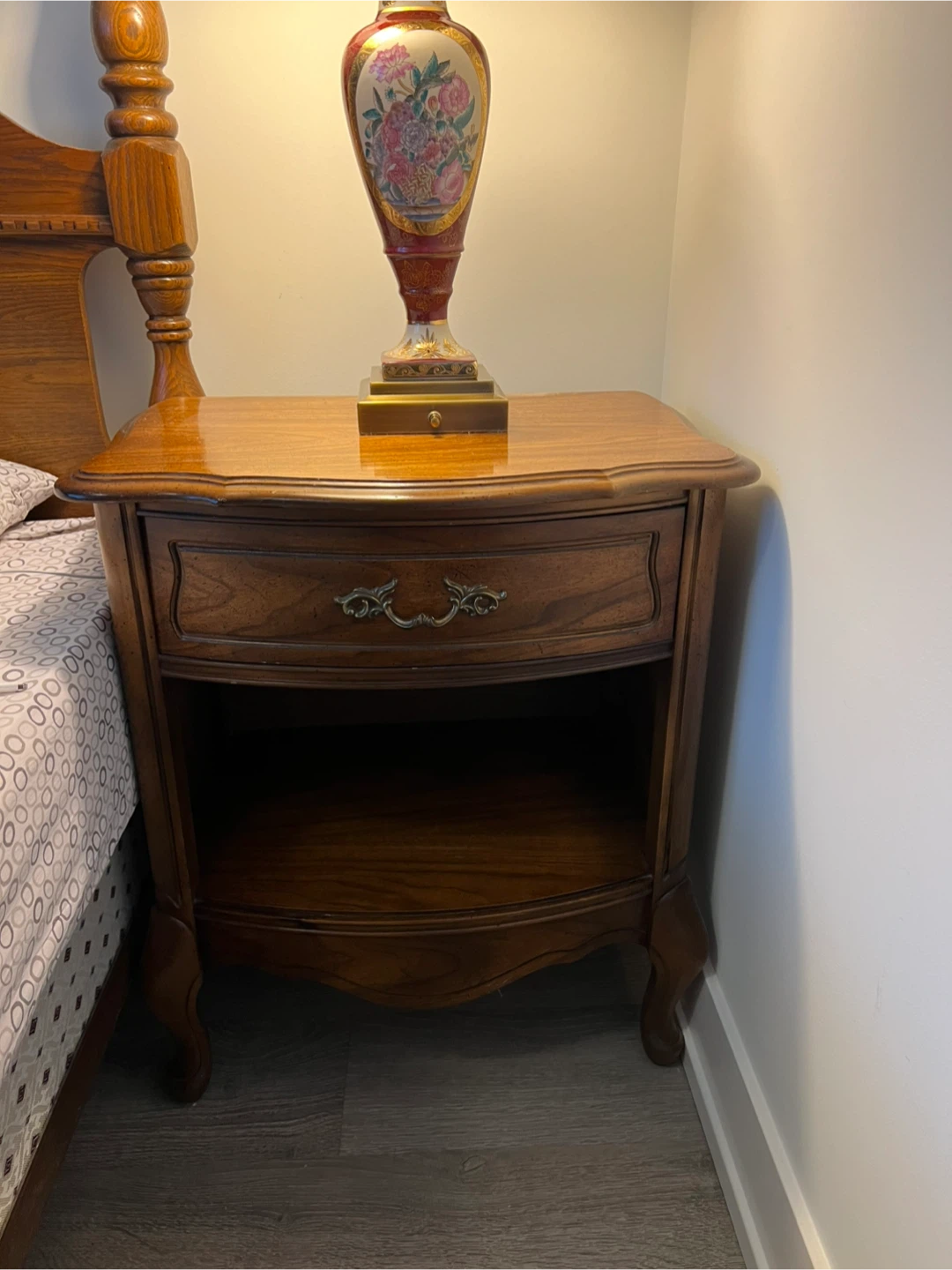 Traditional Wooden Nightstand - photo 3