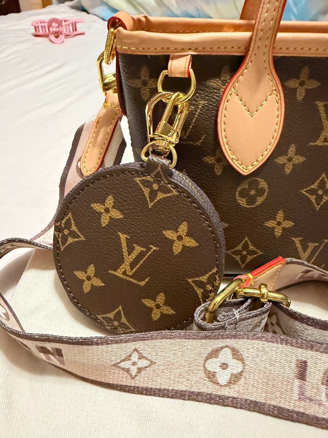 Louis Vuitton Petit Sac Plat with Strap and Coin Purse - photo 2