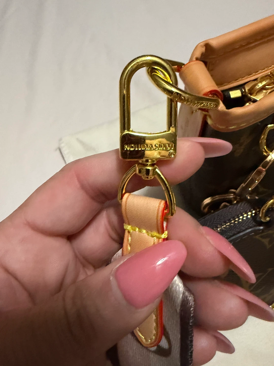 Louis Vuitton Petit Sac Plat with Strap and Coin Purse - photo 4