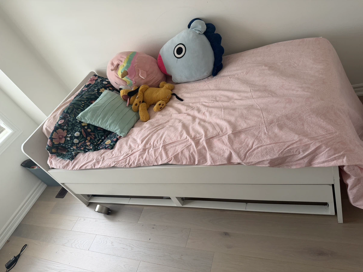 Kids Bed for Sale – Great Condition 🛏️ - photo 2