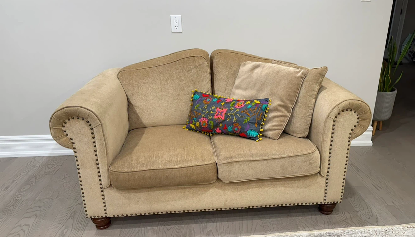 2-Piece Bombay Beige Sofa Set – Sofa + Loveseat