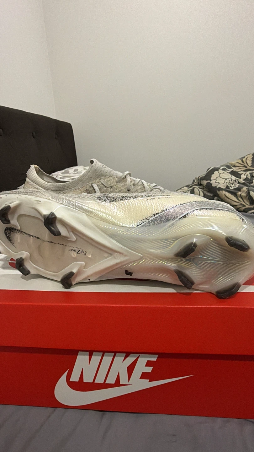 Mercurial Vapor 16 Elite FG Unreleased football boots - photo 3