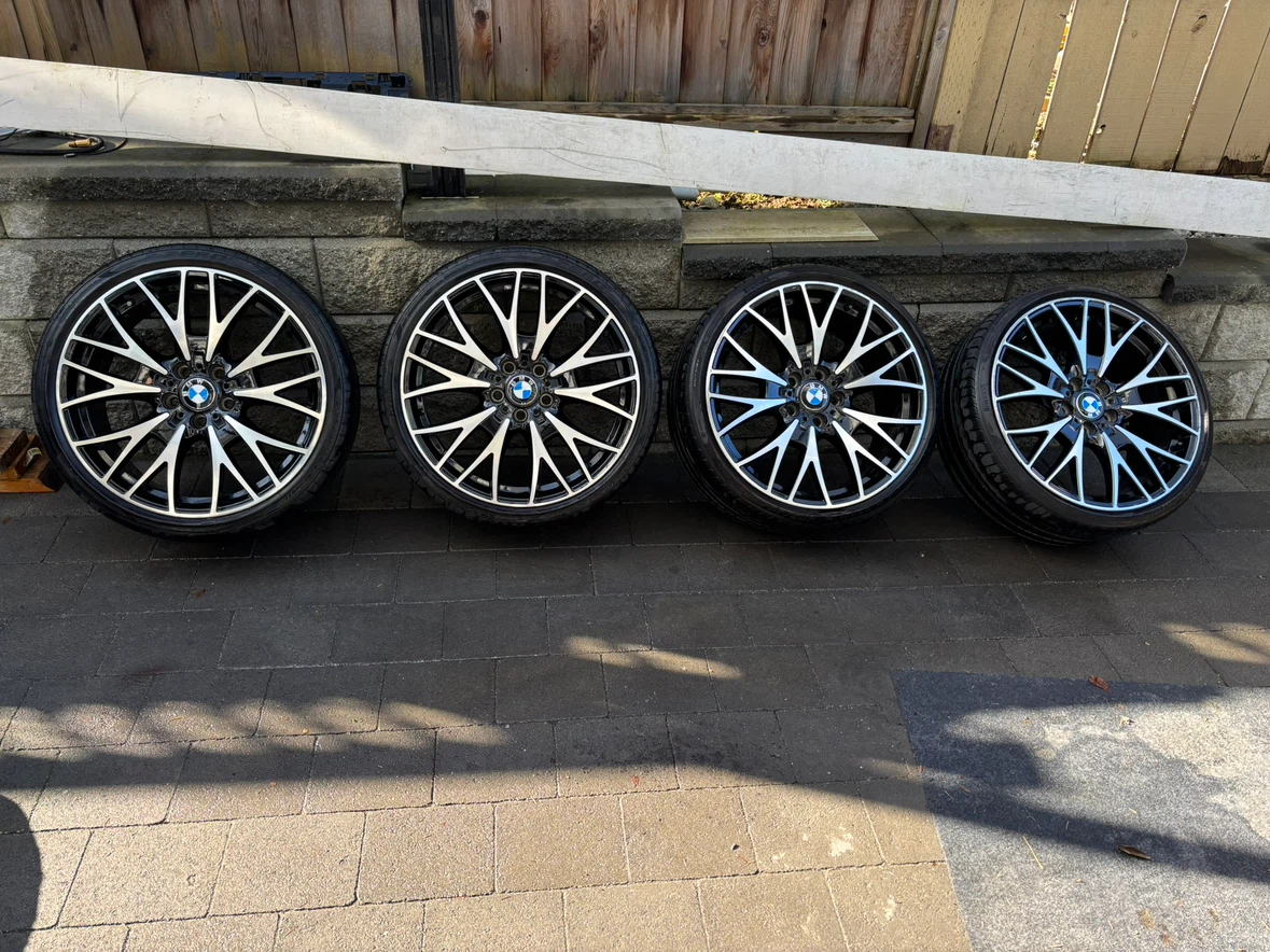 BMW OEM 404M Wheels