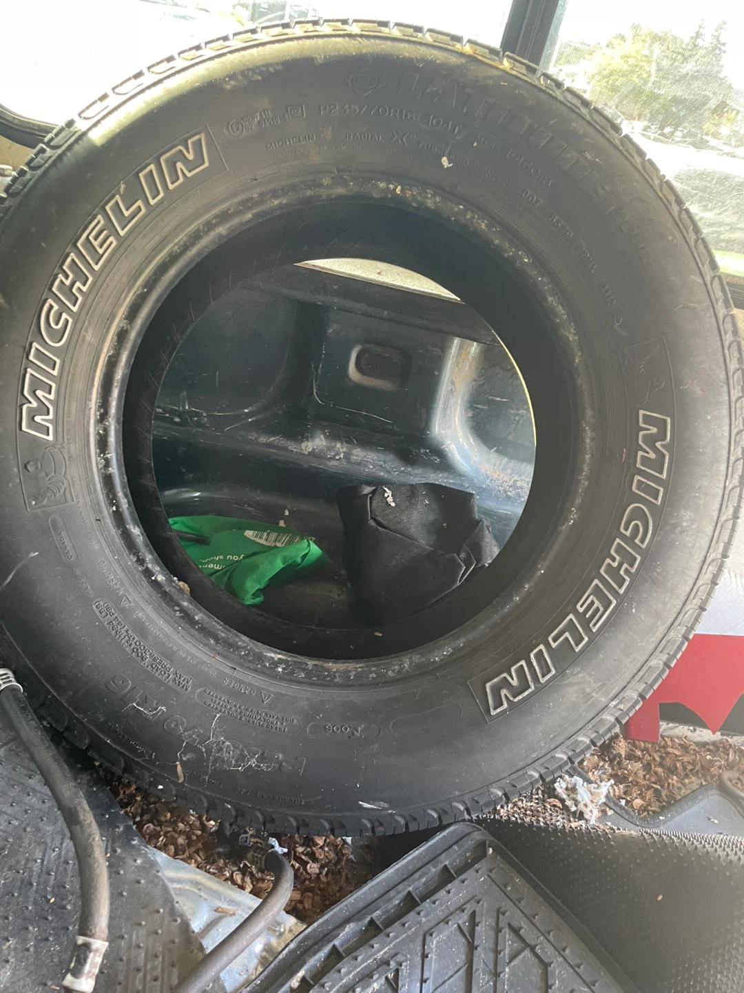 Two Michelin Latitude Tour Tires P235/70R16 - photo 2