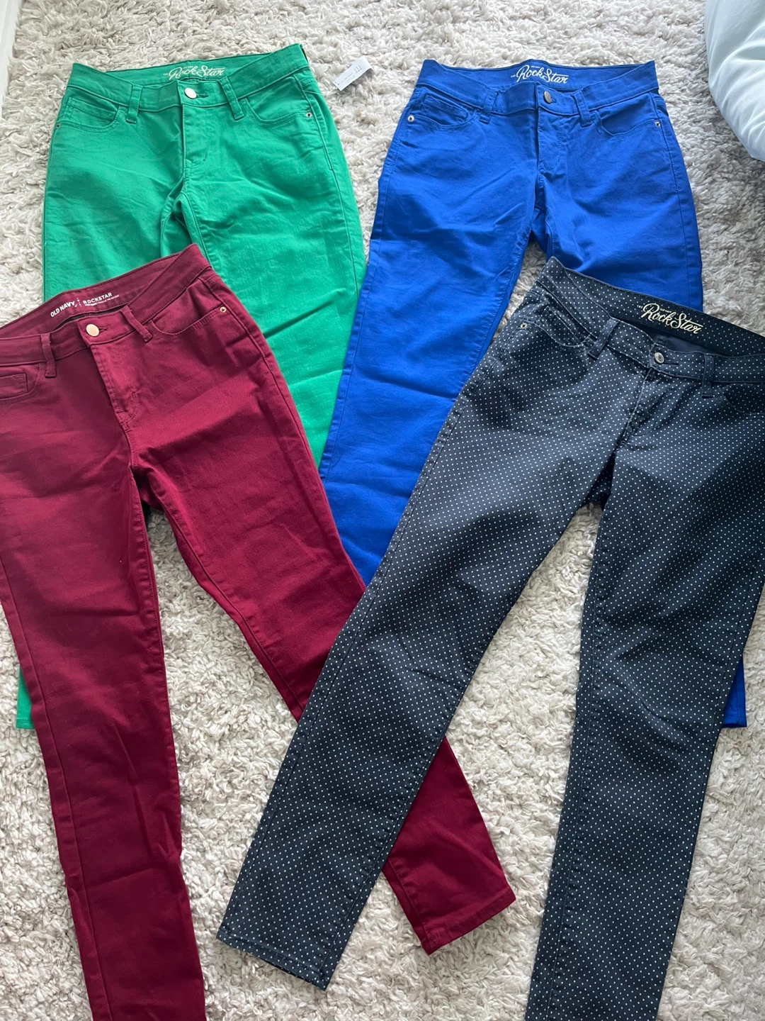Brand New Old Navy Rockstar Skinny Jeans Sz 6-8