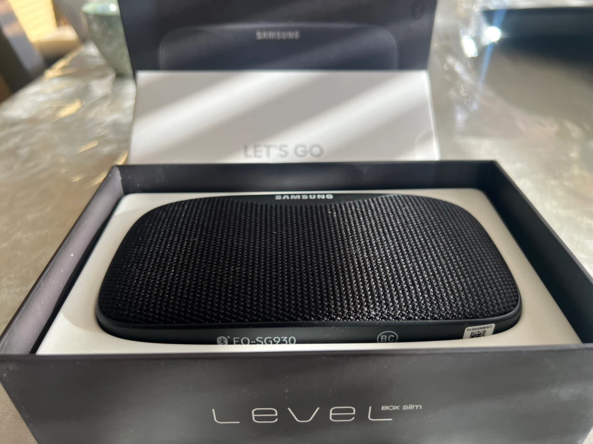 Samsung Level Box Slim Bluetooth Speaker - photo 2