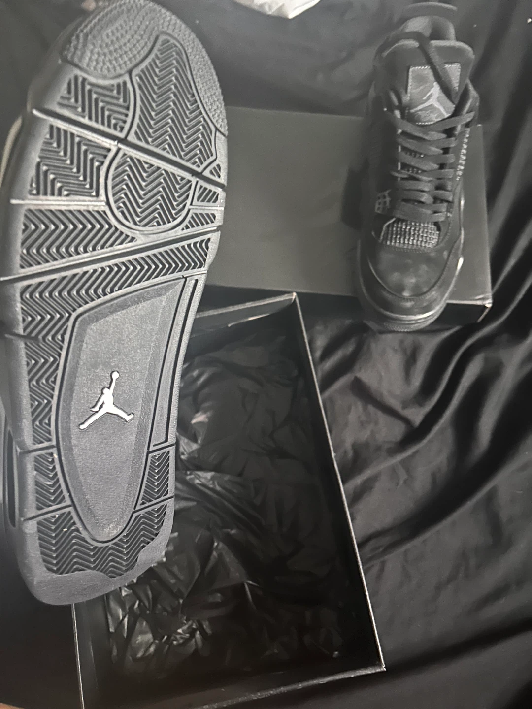 Air Jordan 4 Retro Black Cat 2020 Size 13 - photo 2