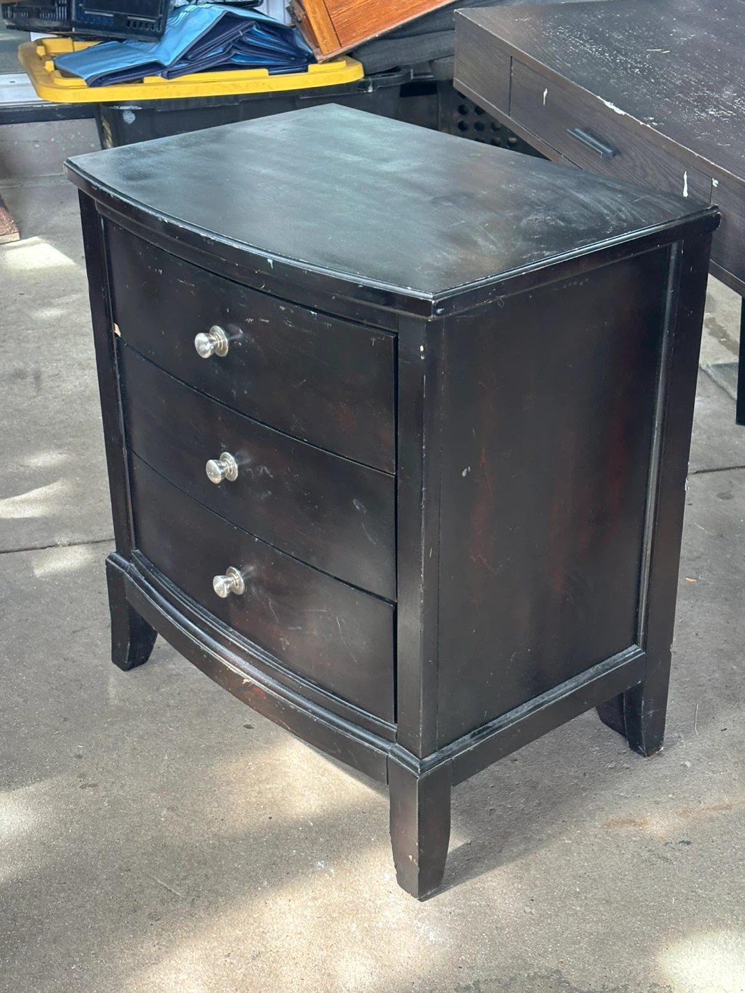 3-Drawer wooden dark brown Nightstand - photo 3