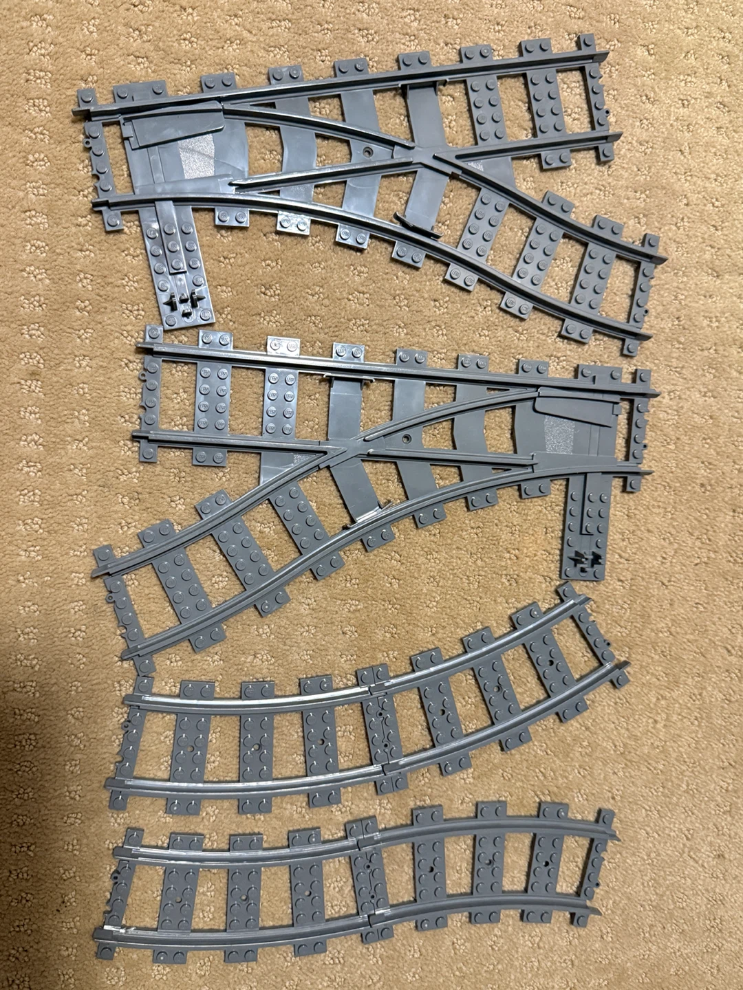 LEGO Train Track Switches and Curved Rails - photo 3