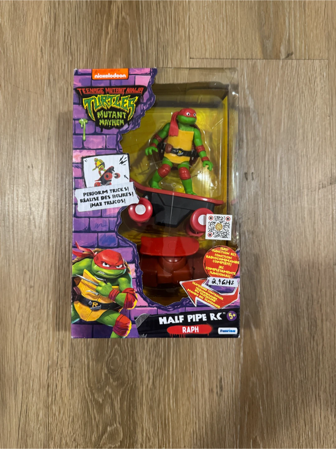 Teenage Mutant Ninja Turtles Mutant Mayhem Raph Half Pipe RC