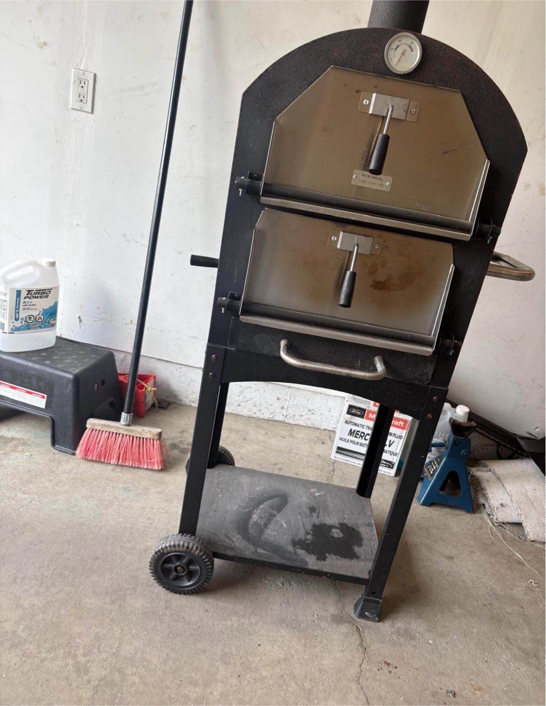 Outdoor Charcoal Pizza Oven