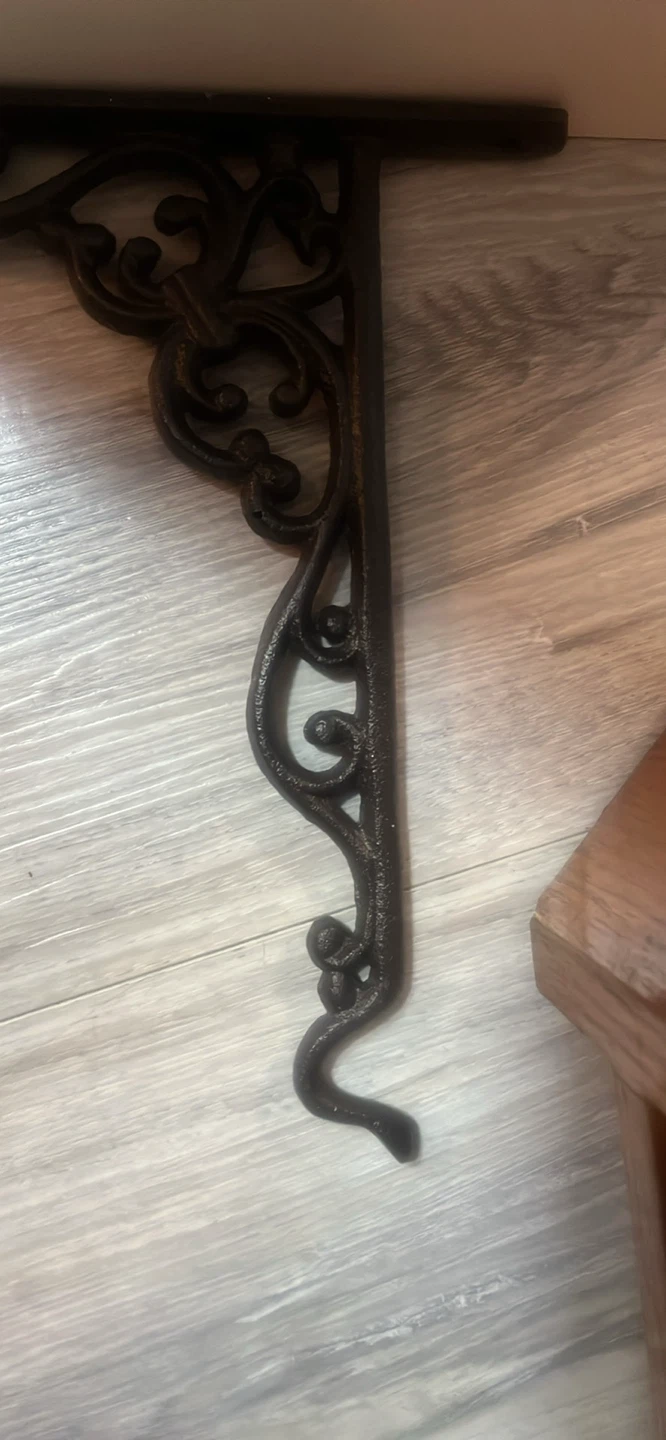 Plant hanger