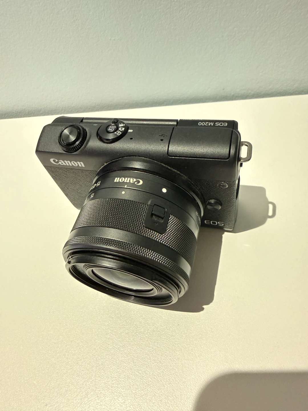 Canon EOS M200 Mirrorless Camera