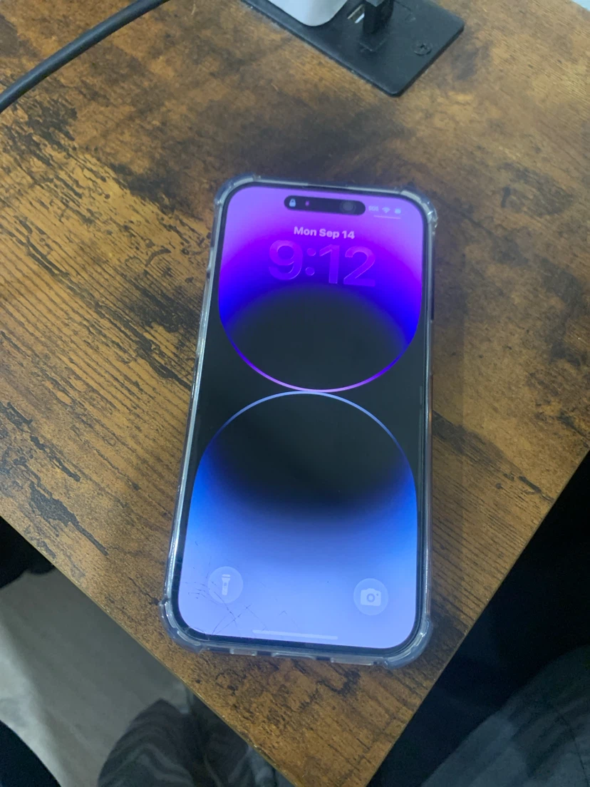 Apple iPhone 14 Pro Deep Purple