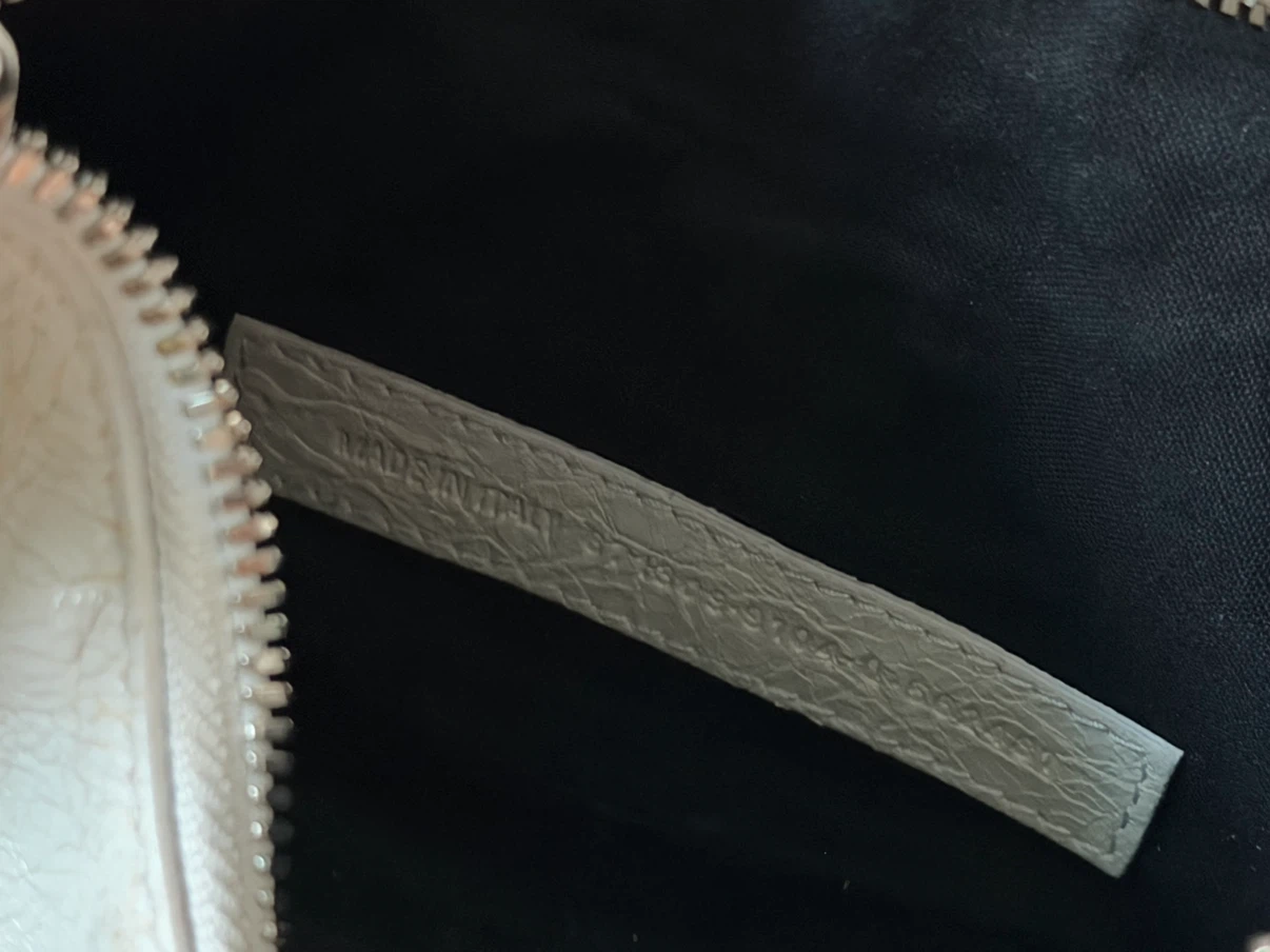 Balenciaga Le Cagole Shoulder Bag White - photo 4