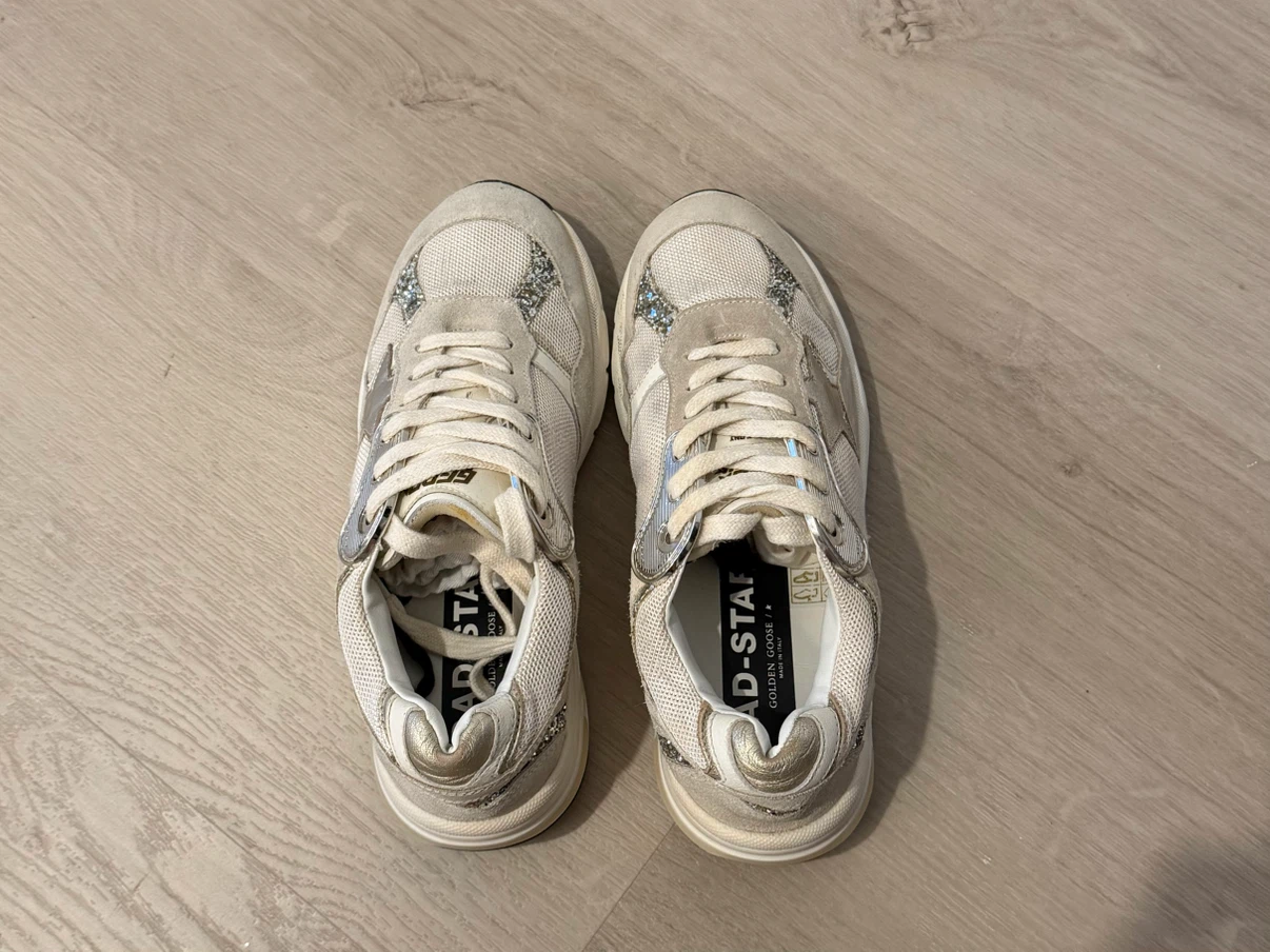Golden Goose Dad-Star Sneakers