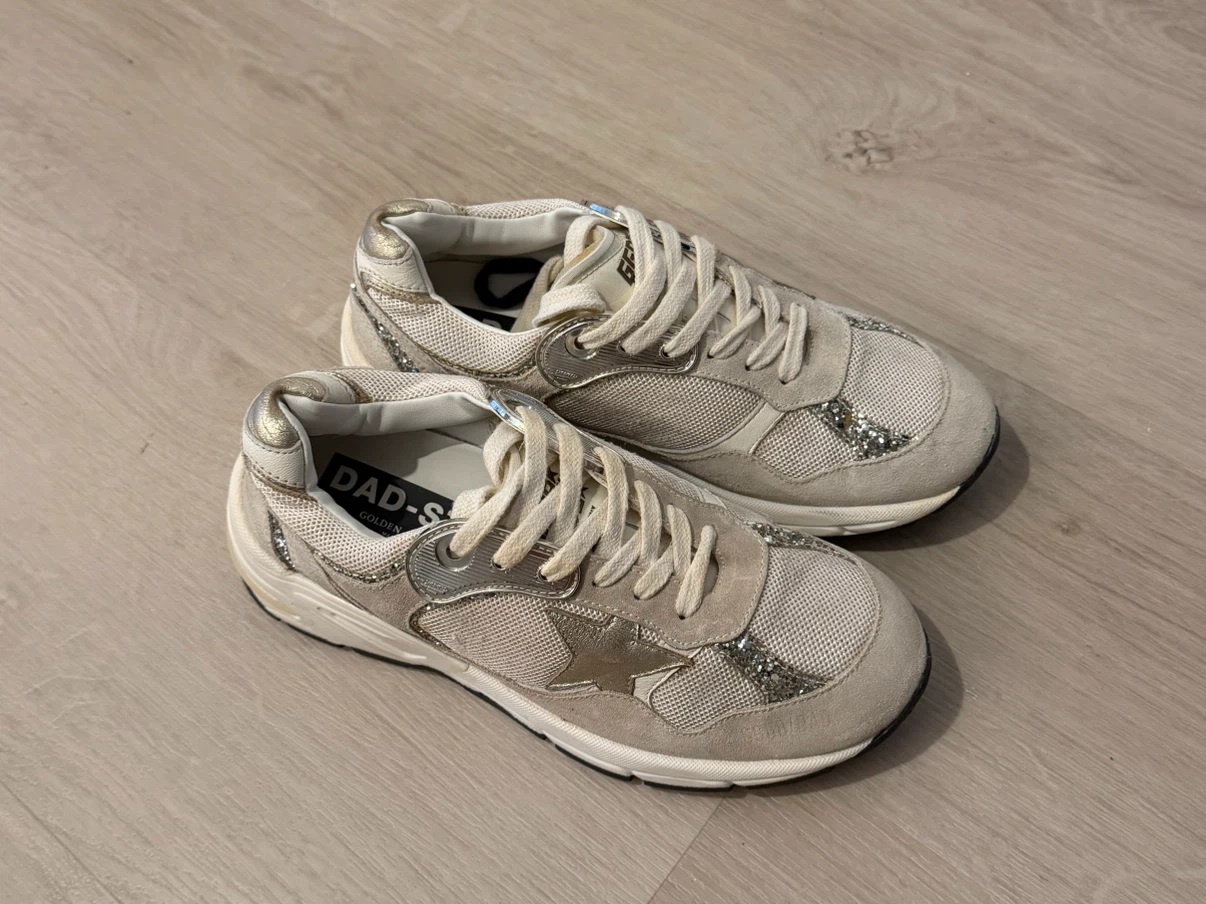 Golden Goose Dad-Star Sneakers - photo 2