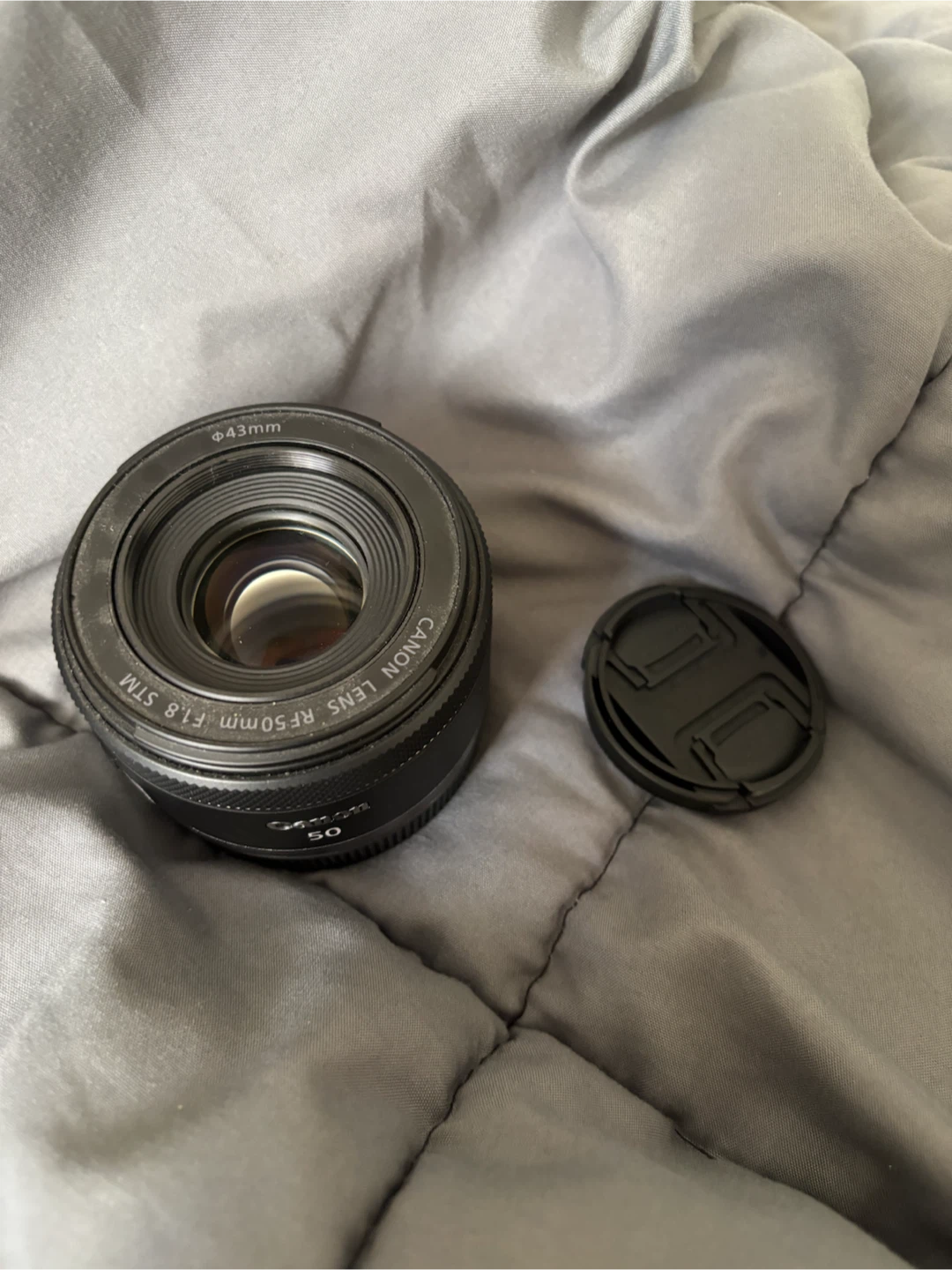 Canon RF 50mm f/1.8 STM Lens - photo 2