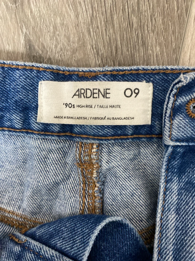 Ardene 90s High Rise Jeans - photo 2