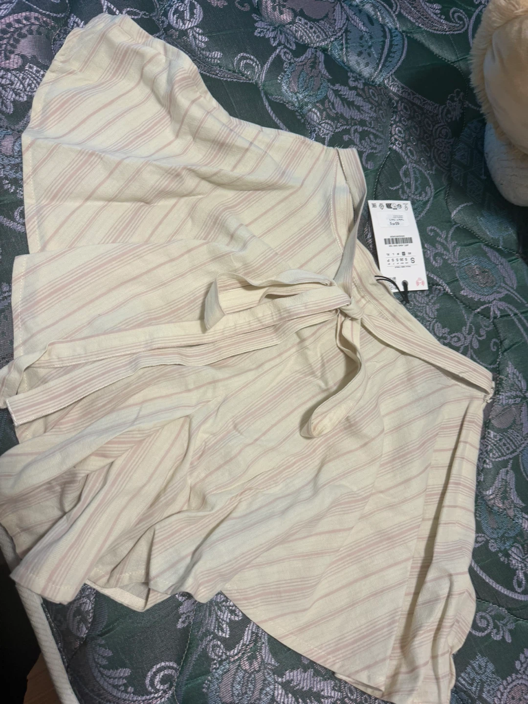Zara Striped Shorts Size S - photo 3