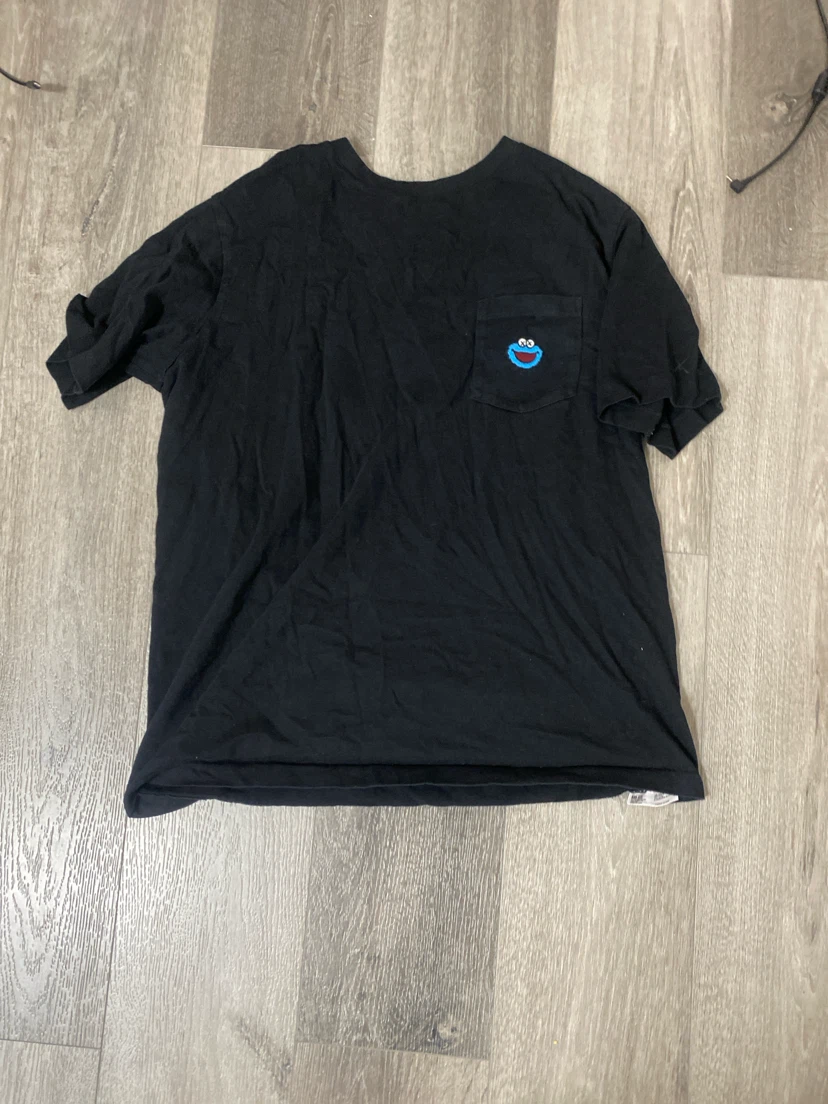 Uniqlo UT KAWS Sesame Street Cookie Monster T-shirt
