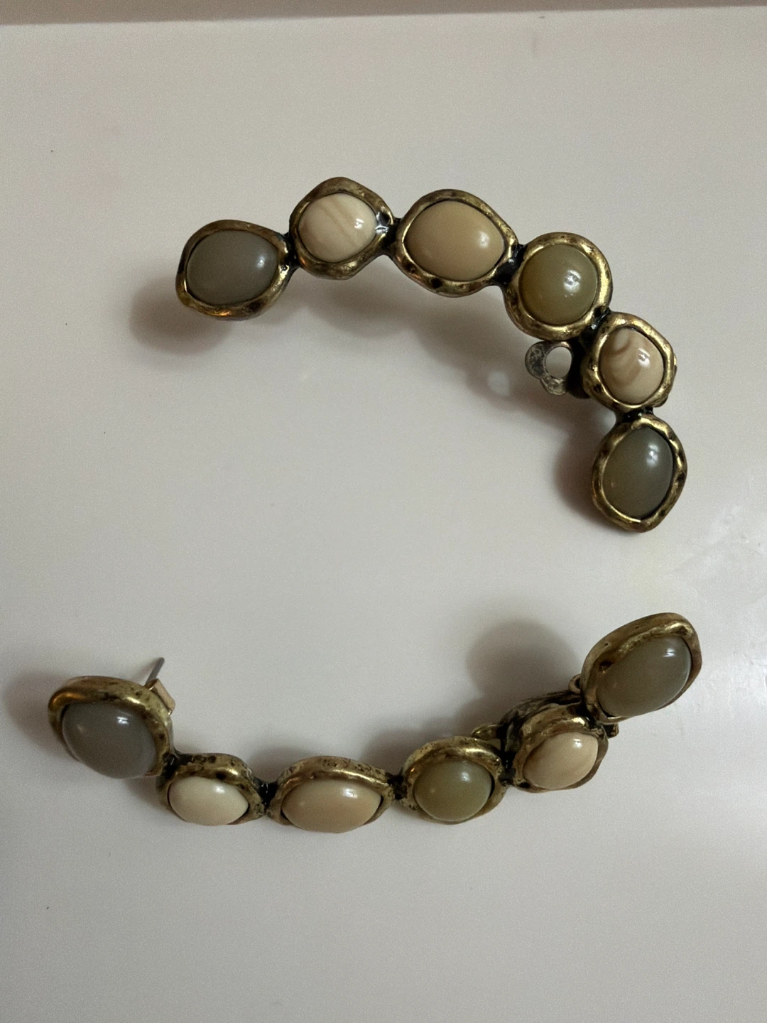 Vintage-style stone cuff earrings