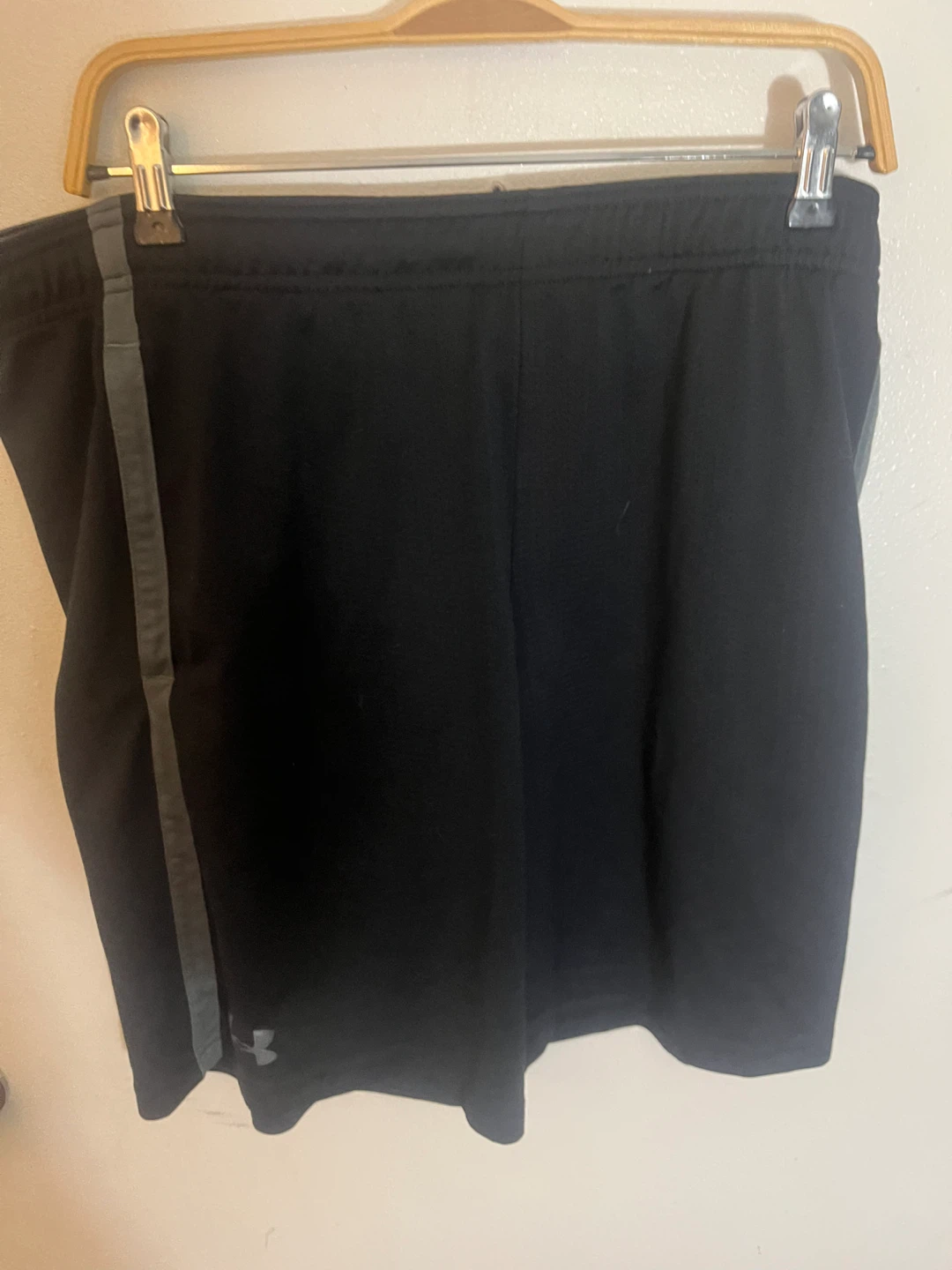 Under Armour Black Athletic Shorts XL