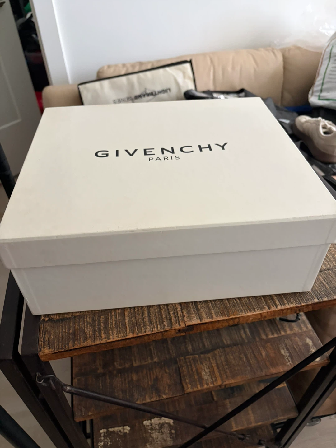 Givenchy Urban Street Shoe Box - photo 5