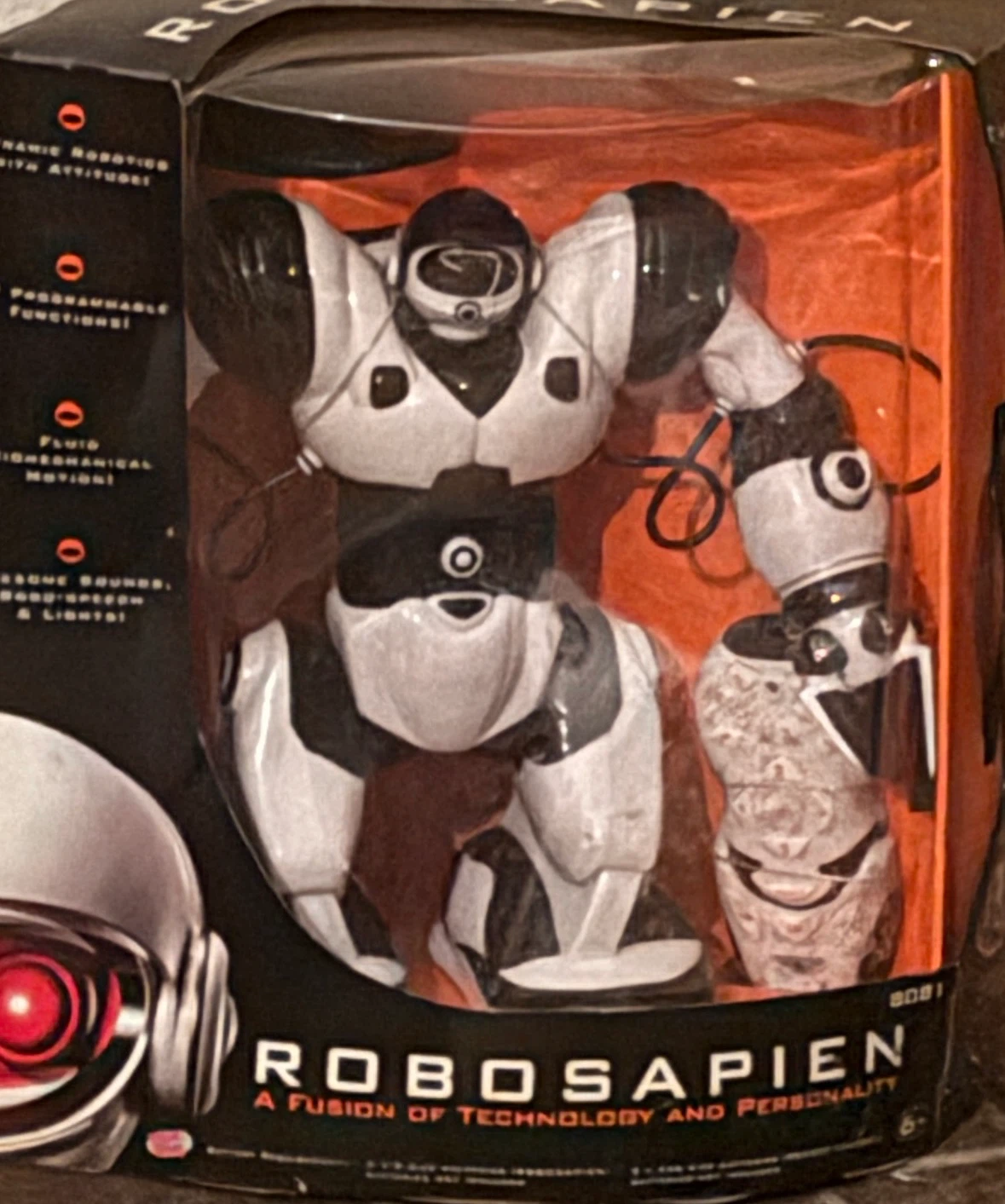 Robosapien Humanoid Robot original robot design - photo 2