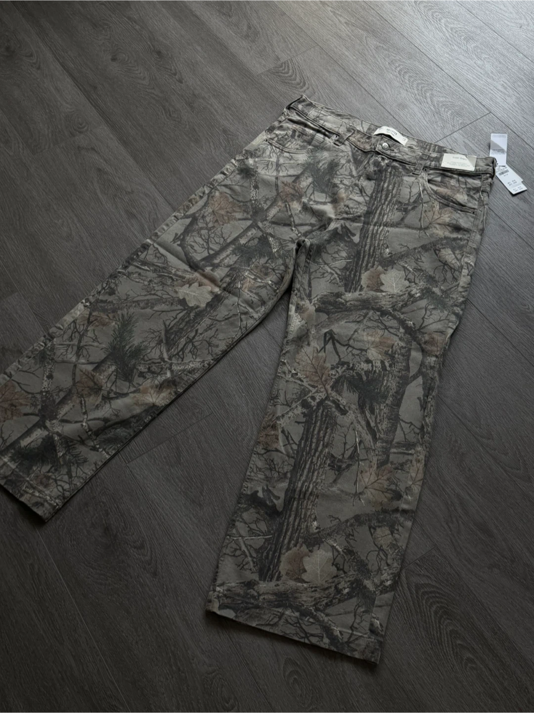 Hollister Super Baggy Camo Jeans 36x32